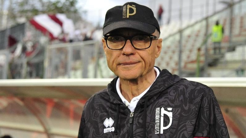 Treinador do Pontedera, Leonardo Menichini