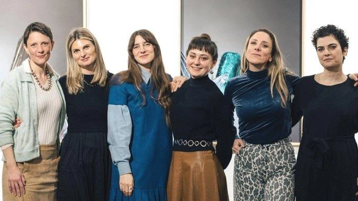 Il team di Lottozero: Arianna Moroder, Benedetta Paoletti, Federica Valli, Lauren Berardi, Tessa Moroder e Alessandra Tempesti Photo: Toast Studio Il team di Lottozero: Arianna Moroder, Benedetta Paoletti, Federica Valli, Lauren Berardi, Tessa Moroder e Alessandra Tempesti Photo: Toast Studio
