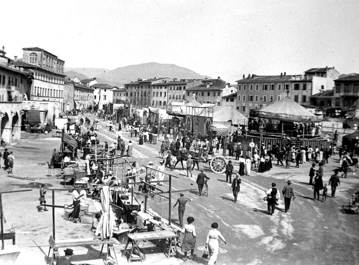 La Fiera di Prato: "È la regina in Toscana". Storia, usi e curiosità di un evento popolare La Fiera di Prato: "È la regina in Toscana". Storia, usi e curiosità di un evento popolare
