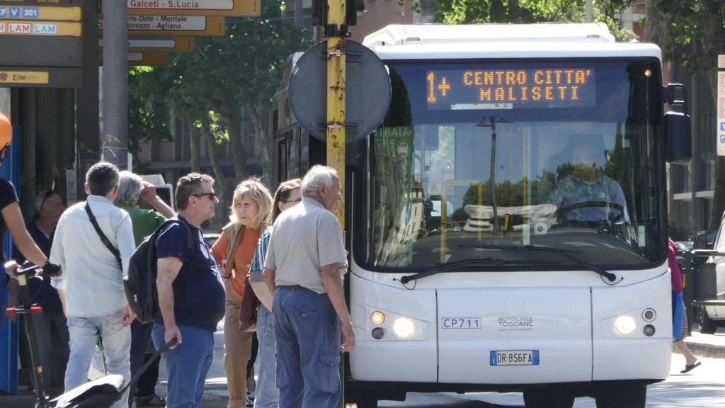 Un bus di Autolinee Toscane in servizio a Prato Un bus di Autolinee Toscane in servizio a Prato