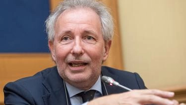 Il consigliere regionale della Lega, Massimiliano Baldini, esprime sostegno al dialogo sul futuro dell'acqua in Toscana, evidenziando l'importanza di valutare attentamente le decisioni in merito alla gestione pubblica. Il consigliere regionale della Lega, Massimiliano Baldini, esprime sostegno al dialogo sul futuro dell'acqua in Toscana, evidenziando l'importanza di valutare attentamente le decisioni in merito alla gestione pubblica.