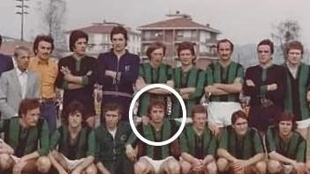 La formazione dell’Aglianese nel 1974 che vinse la promozione in Serie D La formazione dell’Aglianese nel 1974 che vinse la promozione in Serie D