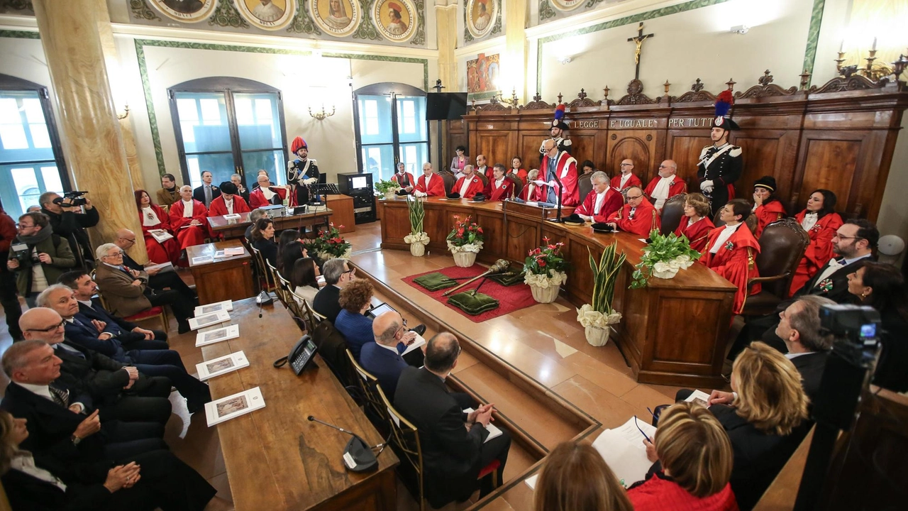 Il procuratore generale di Perugia Sergio Sottani: "Inquietante aumento dei reati commessi da minorenni, il 45% dei giovani coinvolti sono stranieri". Il procuratore generale di Perugia Sergio Sottani: "Inquietante aumento dei reati commessi da minorenni, il 45% dei giovani coinvolti sono stranieri".