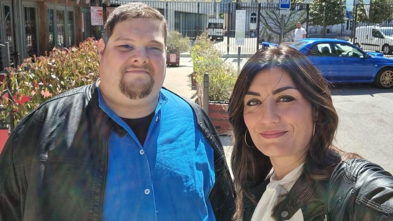 Gli assessori Daniele Tozzi. e Carlotta Lettieri. hanno partecipato ad un incontro dell’Associazione Europea delle Vie Francigene Gli assessori Daniele Tozzi. e Carlotta Lettieri. hanno partecipato ad un incontro dell’Associazione Europea delle Vie Francigene