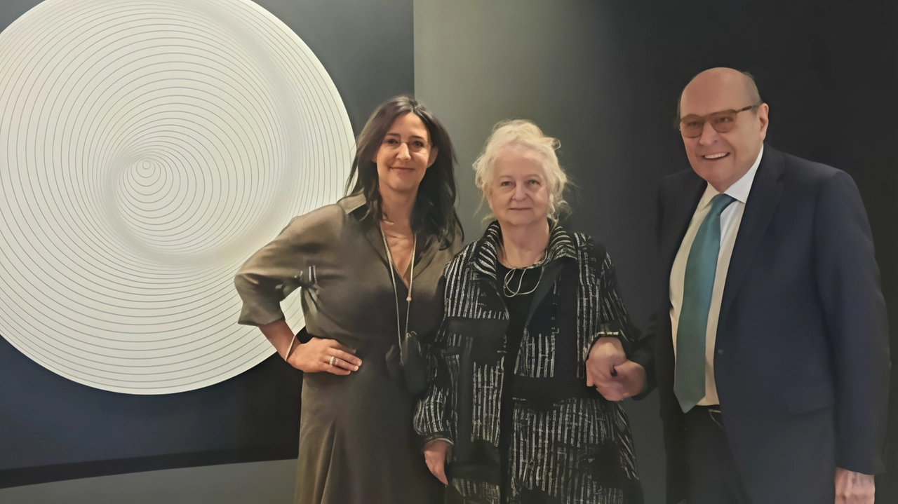 Alla Galleria Tornabuoni un percorso espositivo che riunisce Carla Accardi, Marina Apollonio e Dadamaino Alla Galleria Tornabuoni un percorso espositivo che riunisce Carla Accardi, Marina Apollonio e Dadamaino