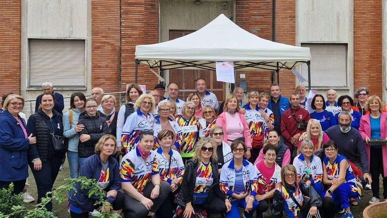 Alcuni partecipanti delle iniziative dell’ottobre in rosa Alcuni partecipanti delle iniziative dell’ottobre in rosa