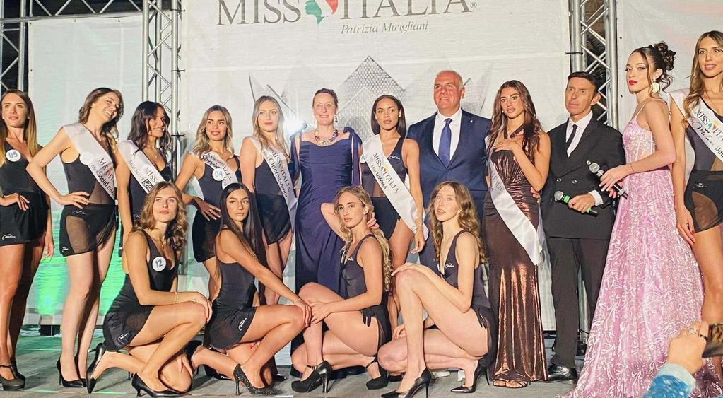 Fanny Tardioli è Miss Umbria. La studentessa trionfa a Gubbio: "Non me l’aspettavo, che gioia" Fanny Tardioli è Miss Umbria. La studentessa trionfa a Gubbio: "Non me l’aspettavo, che gioia"