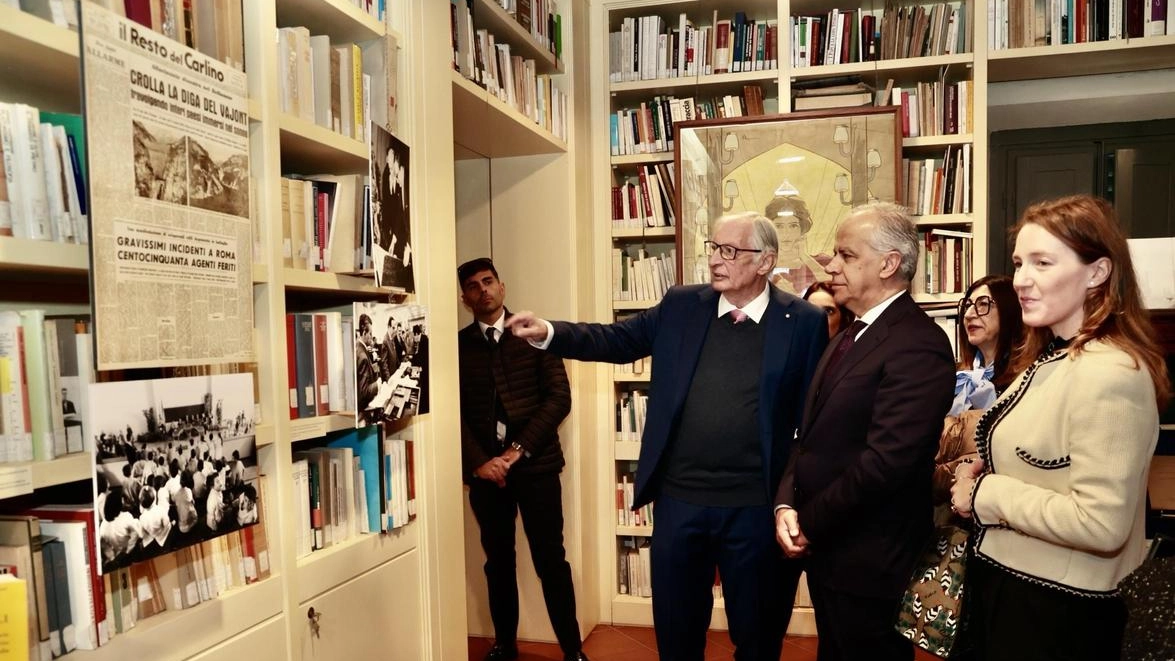 A Firenze una mostra sugli anni cruciali dell’insegnamento universitario e dell’impegno nei quotidiani, dal “Carlino“ al “Corriere“ A Firenze una mostra sugli anni cruciali dell’insegnamento universitario e dell’impegno nei quotidiani, dal “Carlino“ al “Corriere“