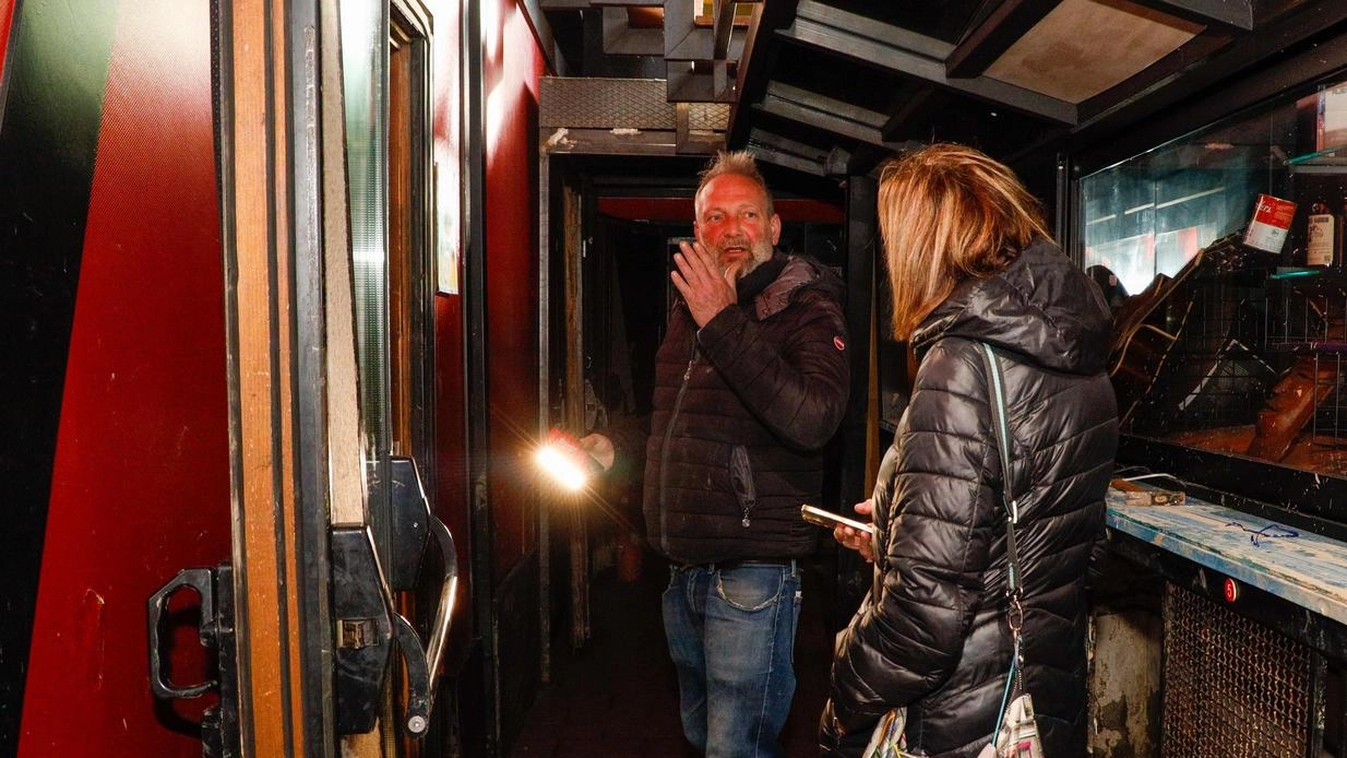 Danni da 200mila euro. Il titolare: "Cerchiamo di salvare quel che resta. Confidiamo nei fondi pubblici" Danni da 200mila euro. Il titolare: "Cerchiamo di salvare quel che resta. Confidiamo nei fondi pubblici"