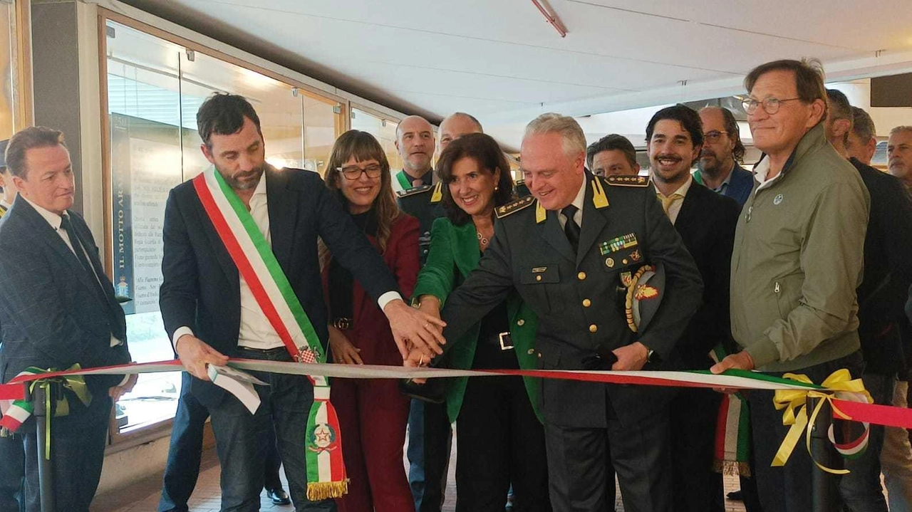 Al taglio del nastro il sindaco Alessandro Tomasi Al taglio del nastro il sindaco Alessandro Tomasi