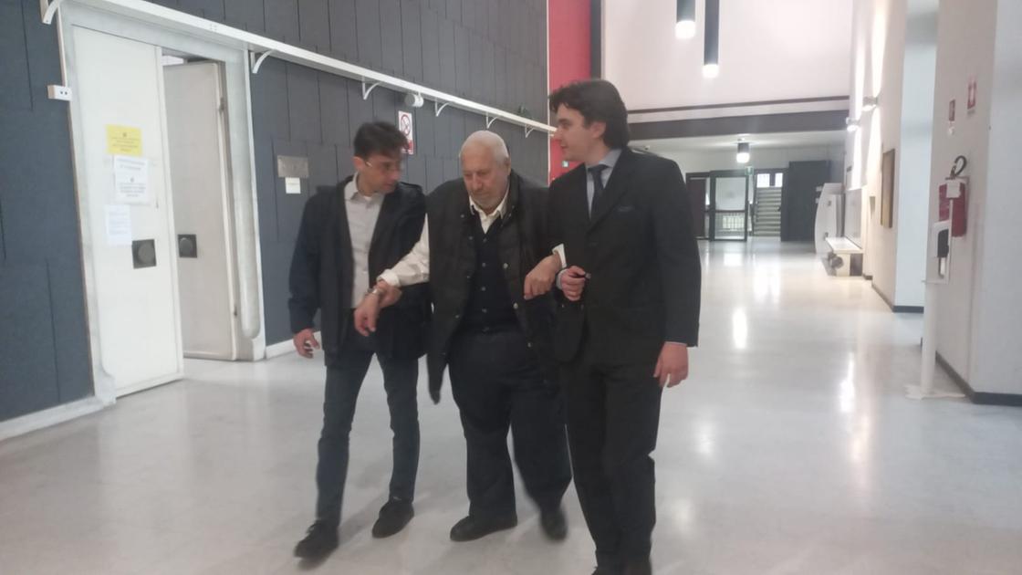 Mostro di Firenze, slitta l’udienza per la richiesta di revisione della condanna a Mario Vanni