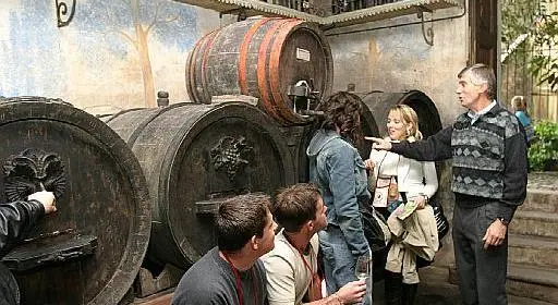 Il gusto dei Guidi 2025: 21 fondi antichi aperti e la partecipazione di sei cantine casentinesi