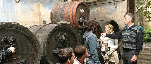 Il gusto dei Guidi 2025: 21 fondi antichi aperti e la partecipazione di sei cantine casentinesi