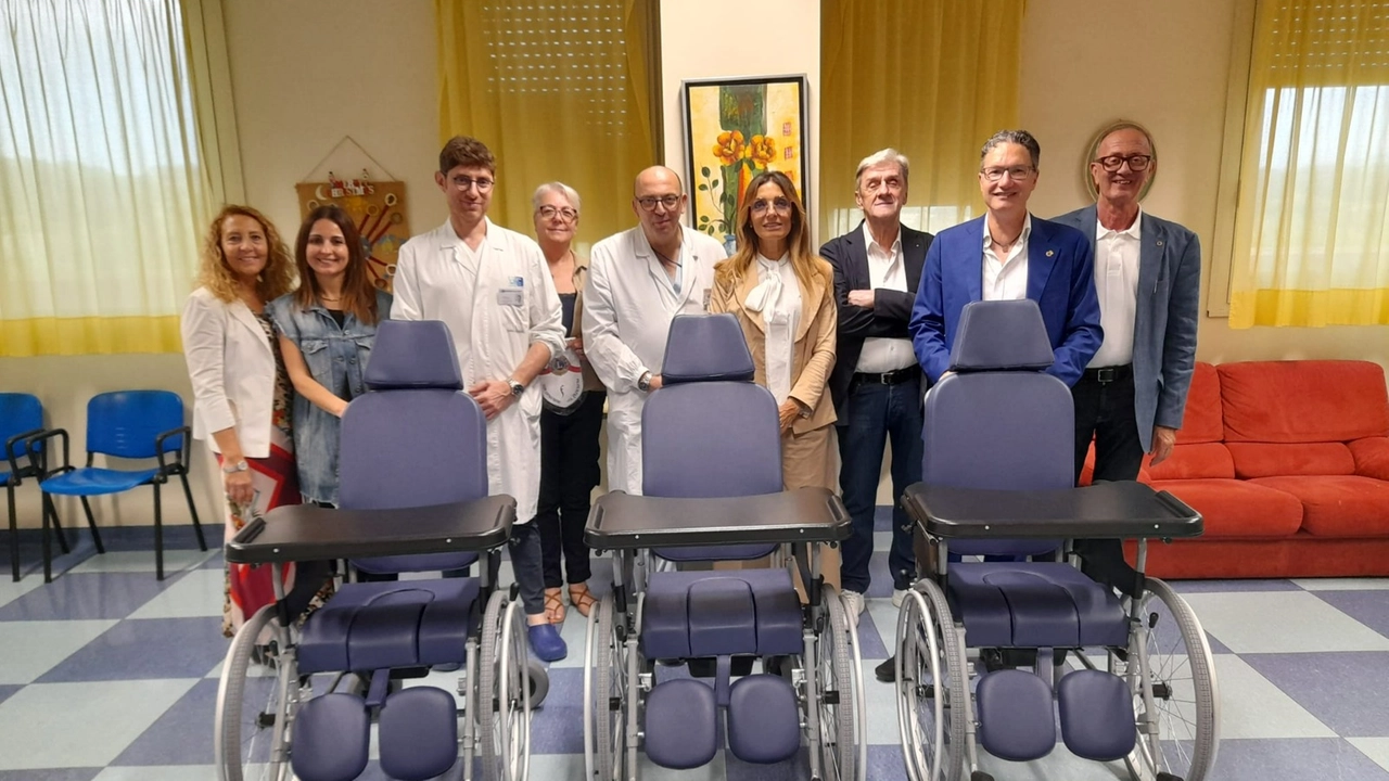 La consegna delle tre carrozzine