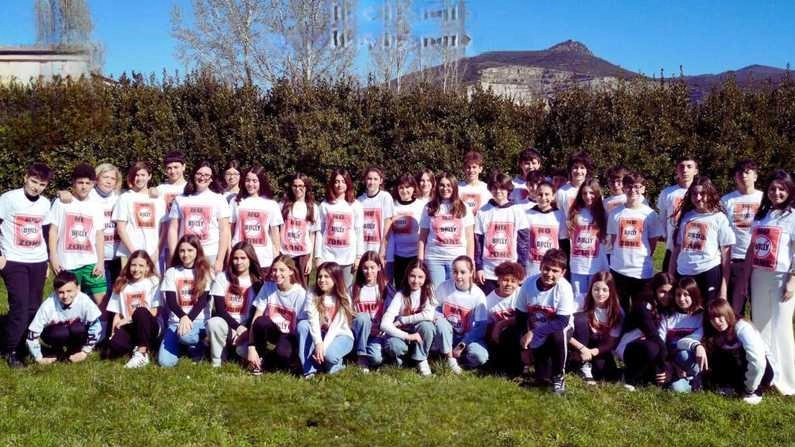 I ragazzi della scuola media di San Frediano che hanno partecipato al progetto