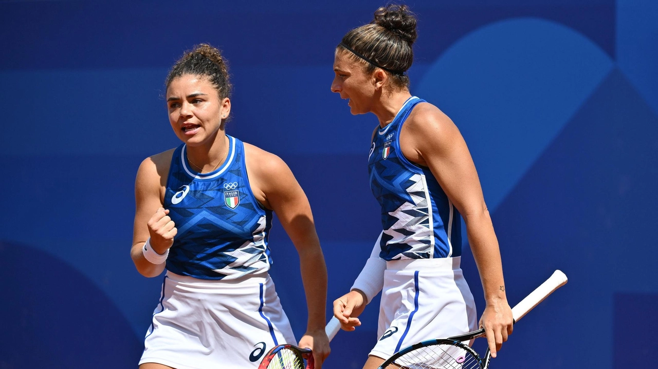 Jasmine Paolini e Sara Errani hanno trionfato per 2-0 contro Muchova e Noskova, domani la finale Jasmine Paolini e Sara Errani hanno trionfato per 2-0 contro Muchova e Noskova, domani la finale