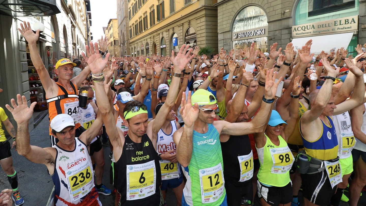 La classica ultramaratona collega le città di Firenze con Faenza