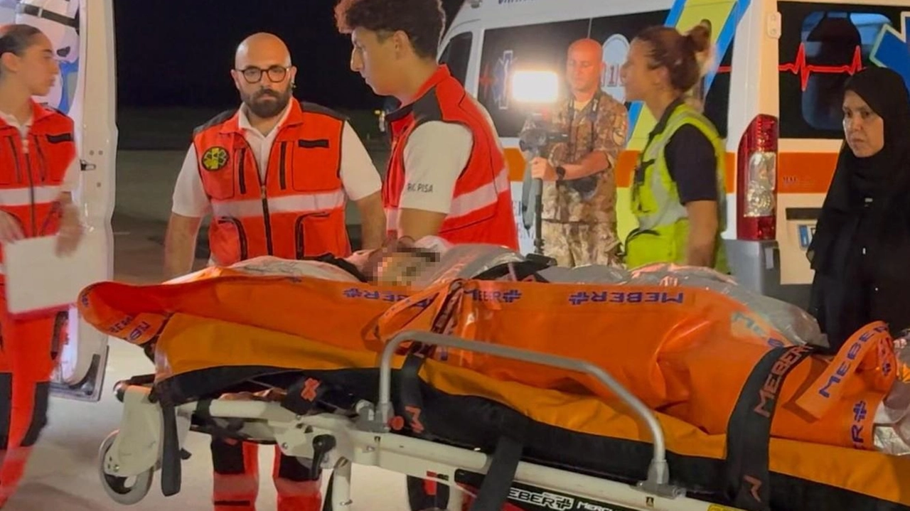 Domani a mezzogiorno i funerali in forma pubblica, poi il saluto della famiglia privatamente. Prevista anche la presenza dell’ambasciatrice della Palestina in Italia, Abeer Odeh. . Domani a mezzogiorno i funerali in forma pubblica, poi il saluto della famiglia privatamente. Prevista anche la presenza dell’ambasciatrice della Palestina in Italia, Abeer Odeh. .