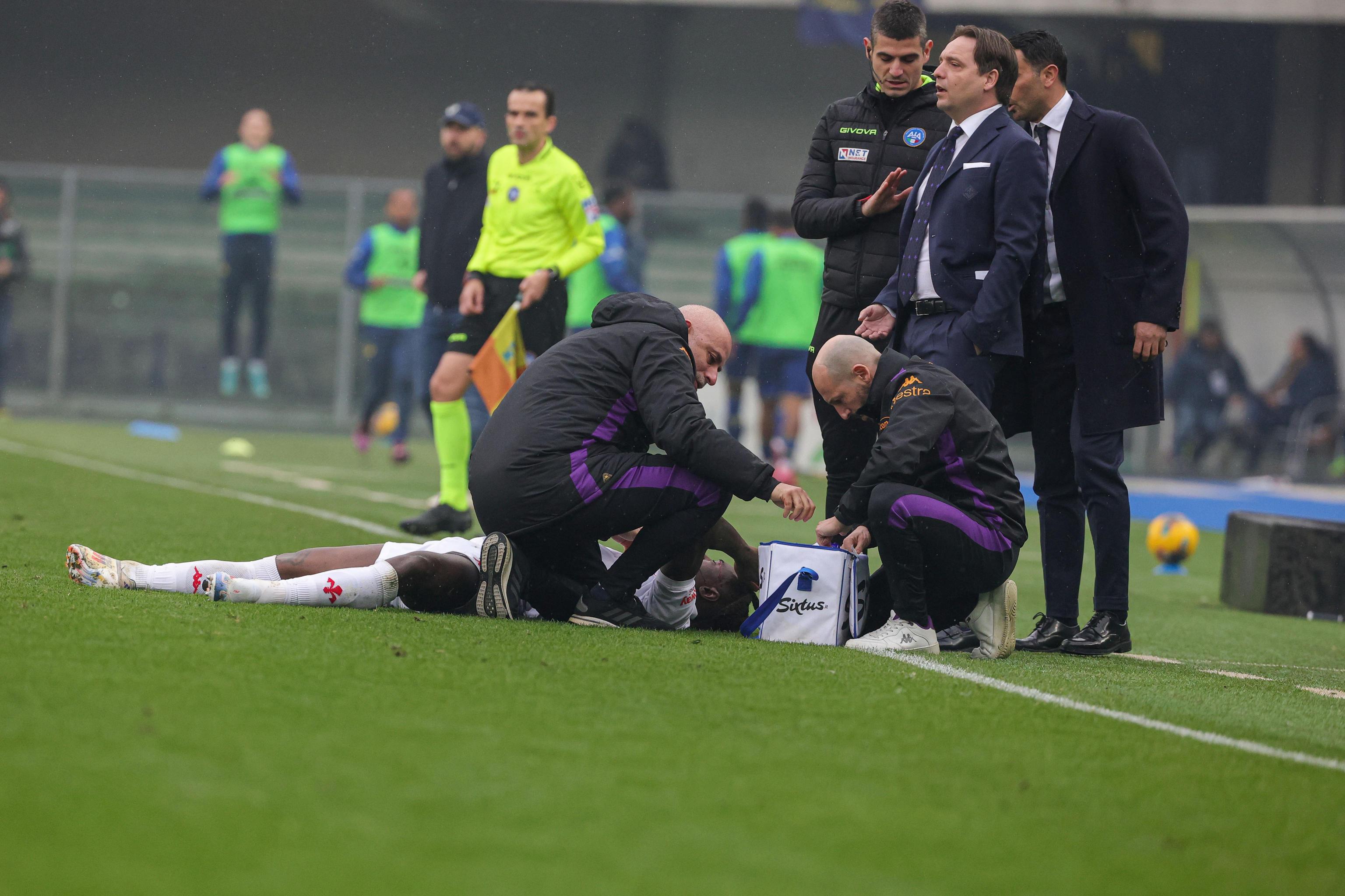 Brutto colpo da Lanazione.it brutto colpo alla testa per kean in verona fiorentina portato in ospedale