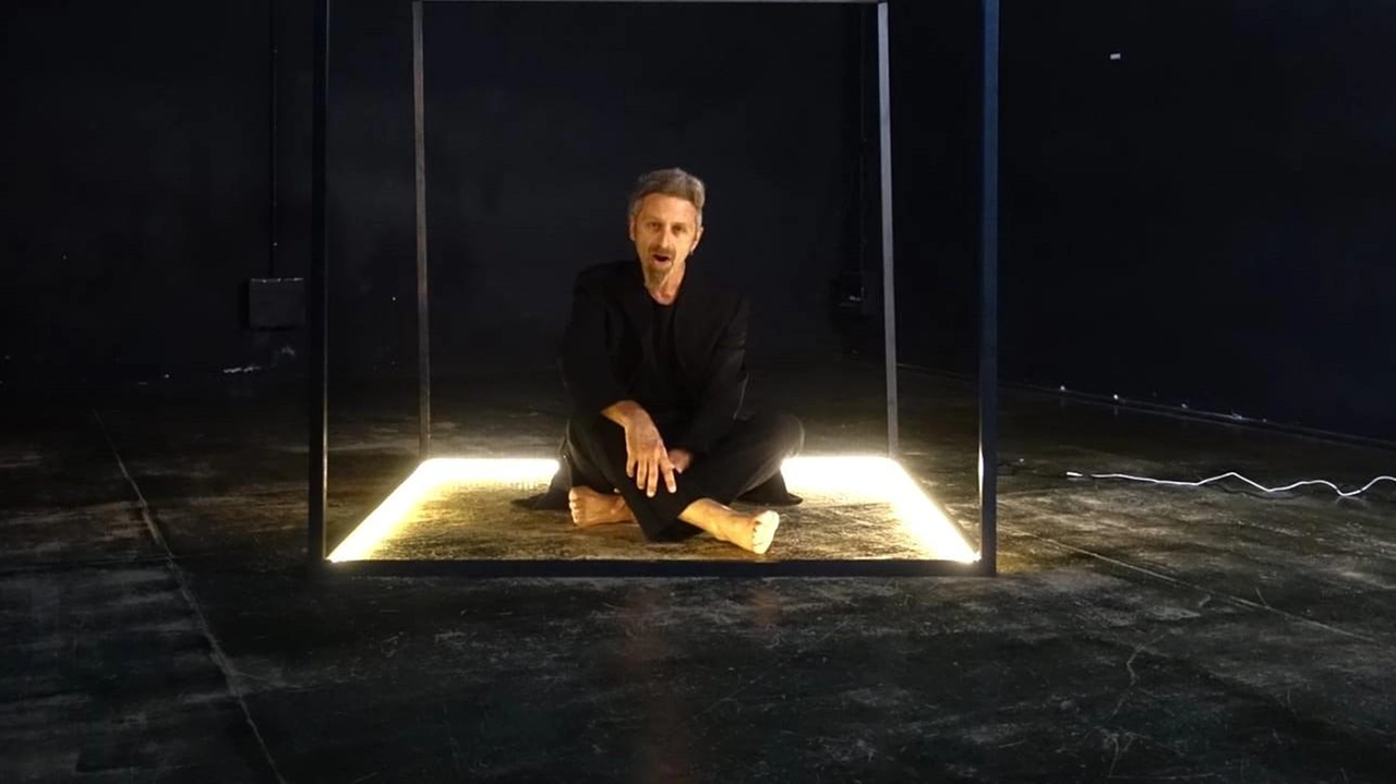 Gian Luca Cefaliello, conosciuto artisticamente come La bile di Aku Gian Luca Cefaliello, conosciuto artisticamente come La bile di Aku