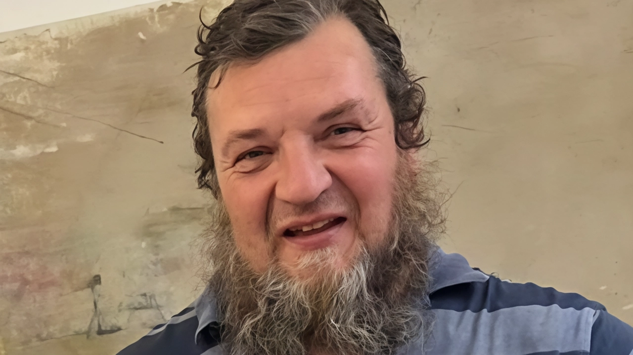 Sabato alle 17 si aprono a Camucia le porte dello spazio artistico in memoria dell’artista Francesco Sandrelli morto in un incidente Sabato alle 17 si aprono a Camucia le porte dello spazio artistico in memoria dell’artista Francesco Sandrelli morto in un incidente