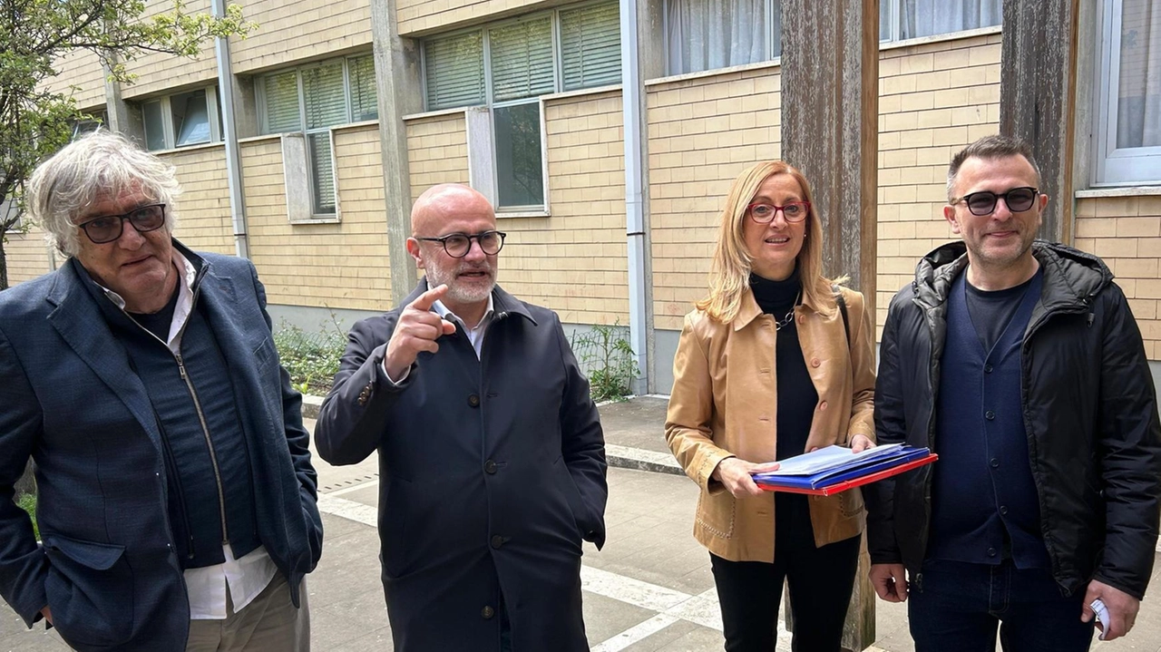 Gli esponenti delle Liste civiche Sangiovannesi Naldini,. Carbini, Marziali e Vannini