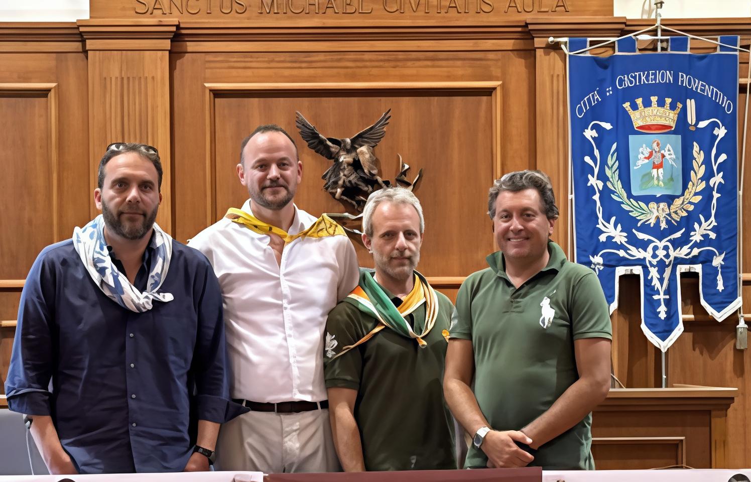 Palio, ecco fantini e cavalli. Tutto pronto per la sfida Palio, ecco fantini e cavalli. Tutto pronto per la sfida