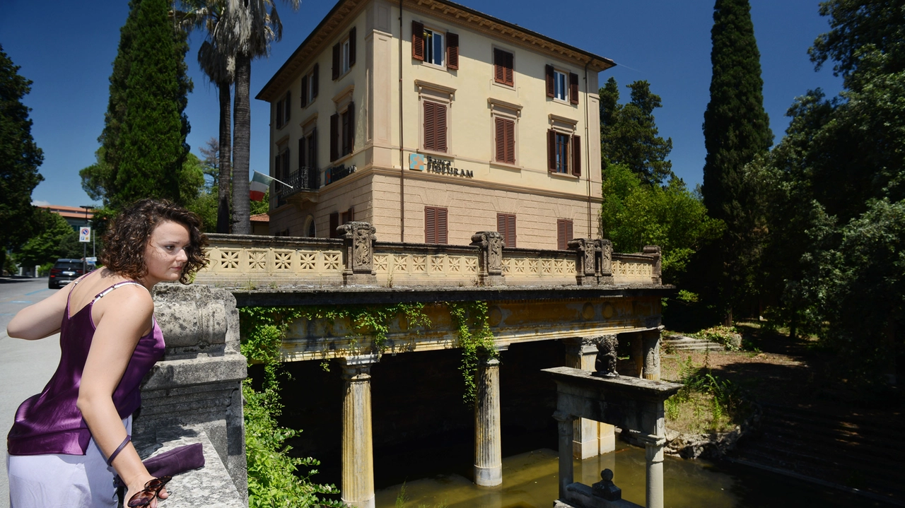 Lo stabilimento delle Terme La Salute (Bettolini)