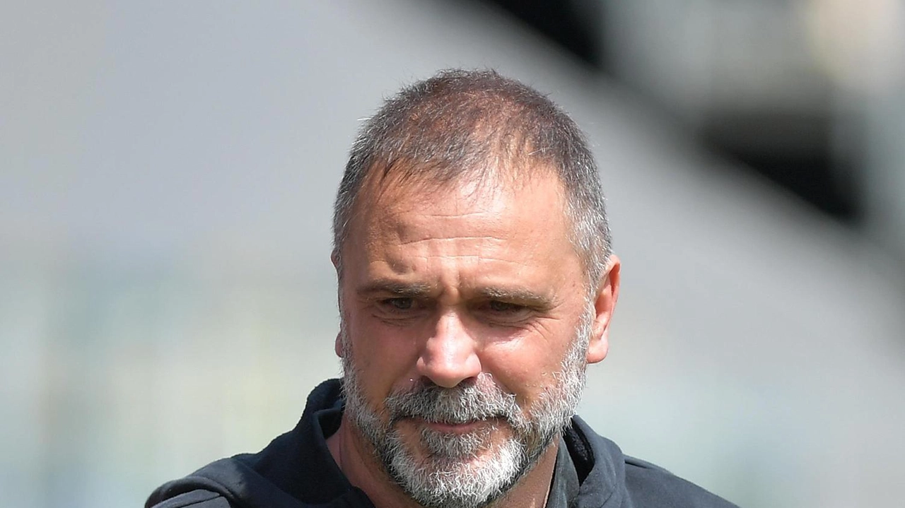 Lo Spezia, ancora a secco di gol dopo i primi 180 minuti della stagione e con un solo punto in...