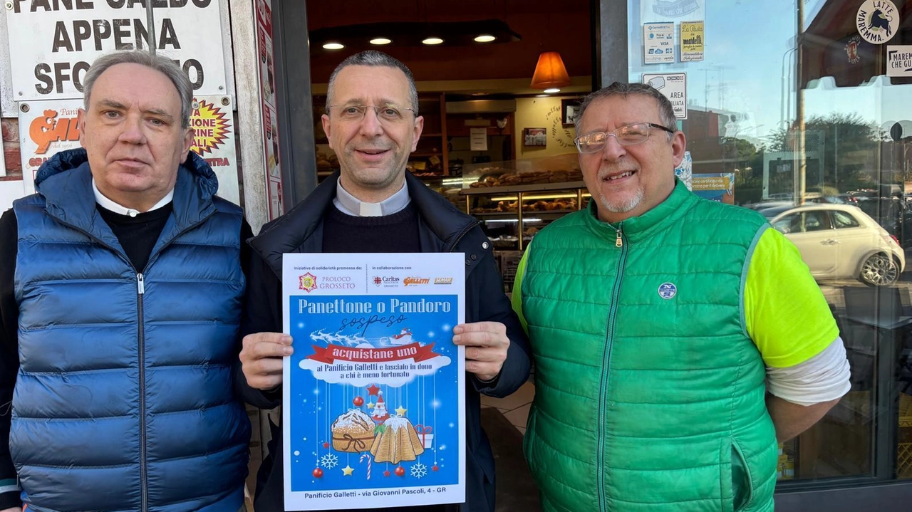 Andrea Bramerini (presidente Proloco), don Claudio (Caritas) e Luca Galletti