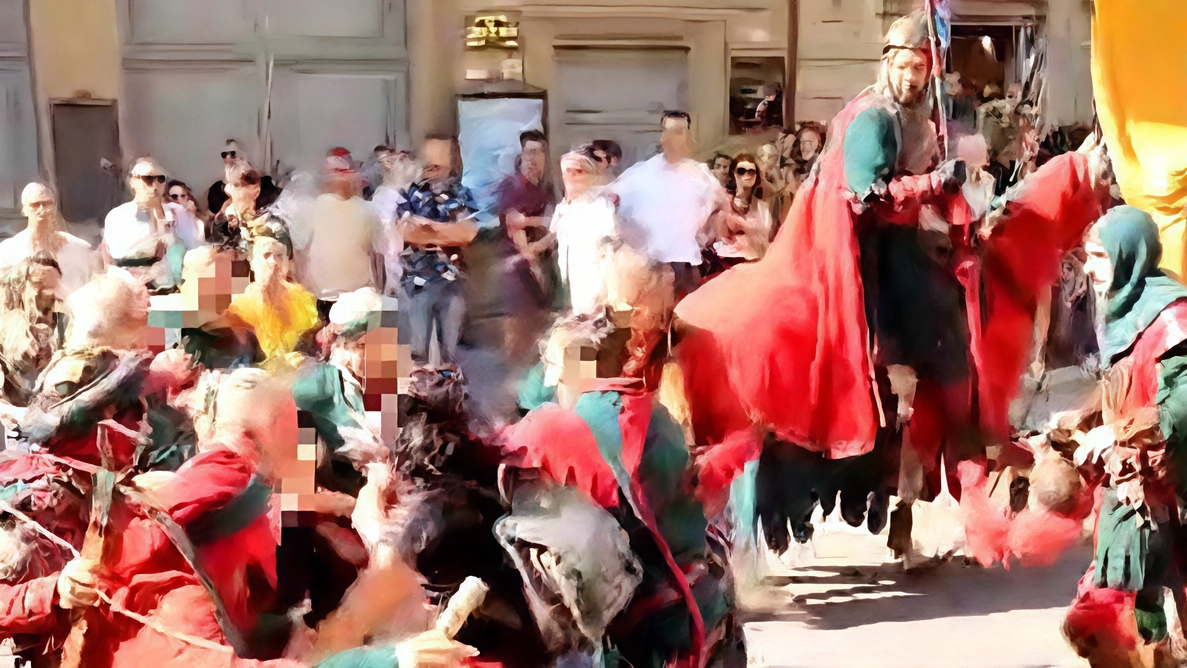 Un momento degli incidenti tra figuranti rossoverdi e quartieristi di Santo Spirito davanti al teatro Petrarca Un momento degli incidenti tra figuranti rossoverdi e quartieristi di Santo Spirito davanti al teatro Petrarca