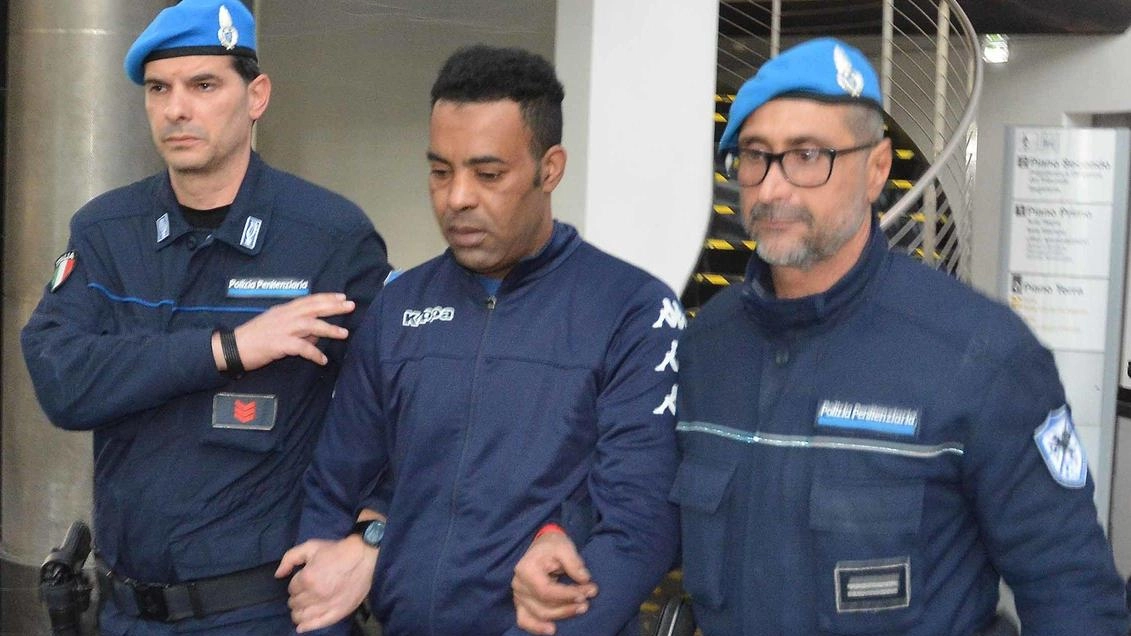 La Cassazione ha confermato la condanna all’ergastolo per Jawad Hicham: nel 2023 uccise la compagna e la suocera La Cassazione ha confermato la condanna all’ergastolo per Jawad Hicham: nel 2023 uccise la compagna e la suocera