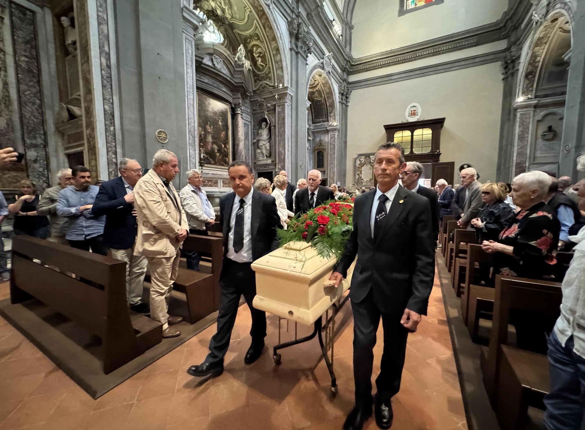 L’ultimo saluto a Fambrini: "Pescia perde un pezzo di storia"
