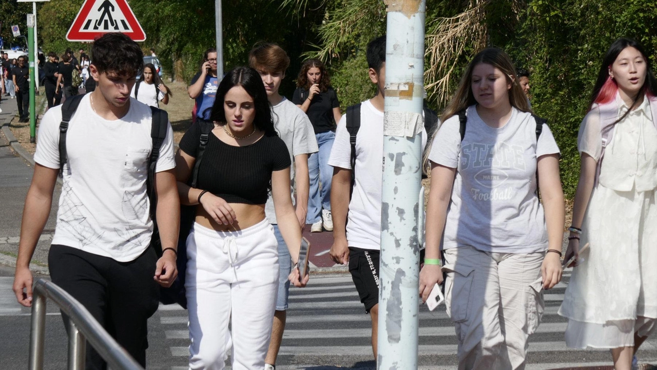 L’amministrazione rinnova gli incentivi per il trasporto e aggiunge altri 120mila euro. La sindaca Funaro: "Incentivare l’uso dei mezzi pubblici in città per una migliore vivibilità" . L’amministrazione rinnova gli incentivi per il trasporto e aggiunge altri 120mila euro. La sindaca Funaro: "Incentivare l’uso dei mezzi pubblici in città per una migliore vivibilità" .
