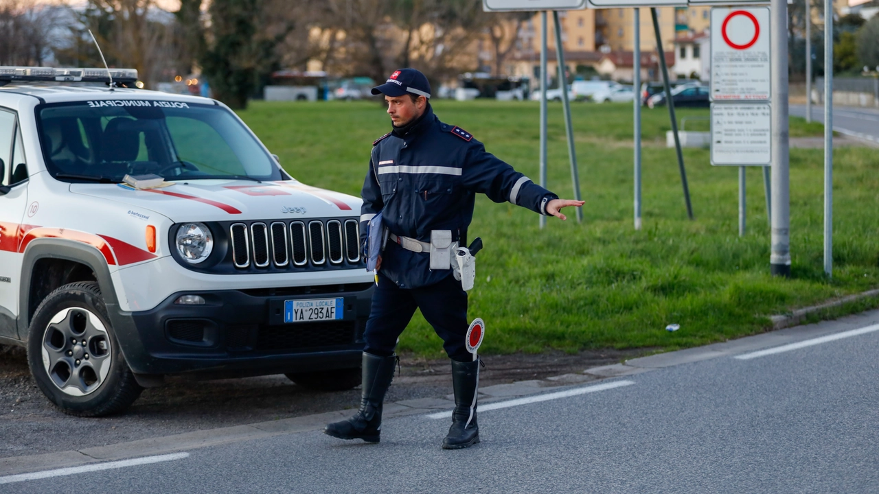 La polizia municipale sta indagando sulla morte di un anziano travolto da un’auto a Poggibonsi