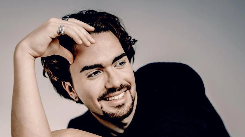 Giuseppe Gibboni, uno dei più grandi talenti del violino, sarà venerdì prossimo al Pala Expo di Empoli Giuseppe Gibboni, uno dei più grandi talenti del violino, sarà venerdì prossimo al Pala Expo di Empoli