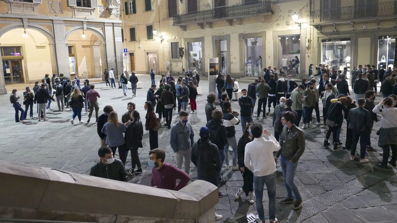 Movida violenta, vertice sulla sicurezza Movida violenta, vertice sulla sicurezza