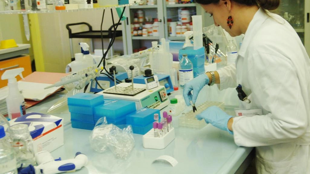 Un caso di legionella in una Rsa. Esami per accertare la presenza del batterio