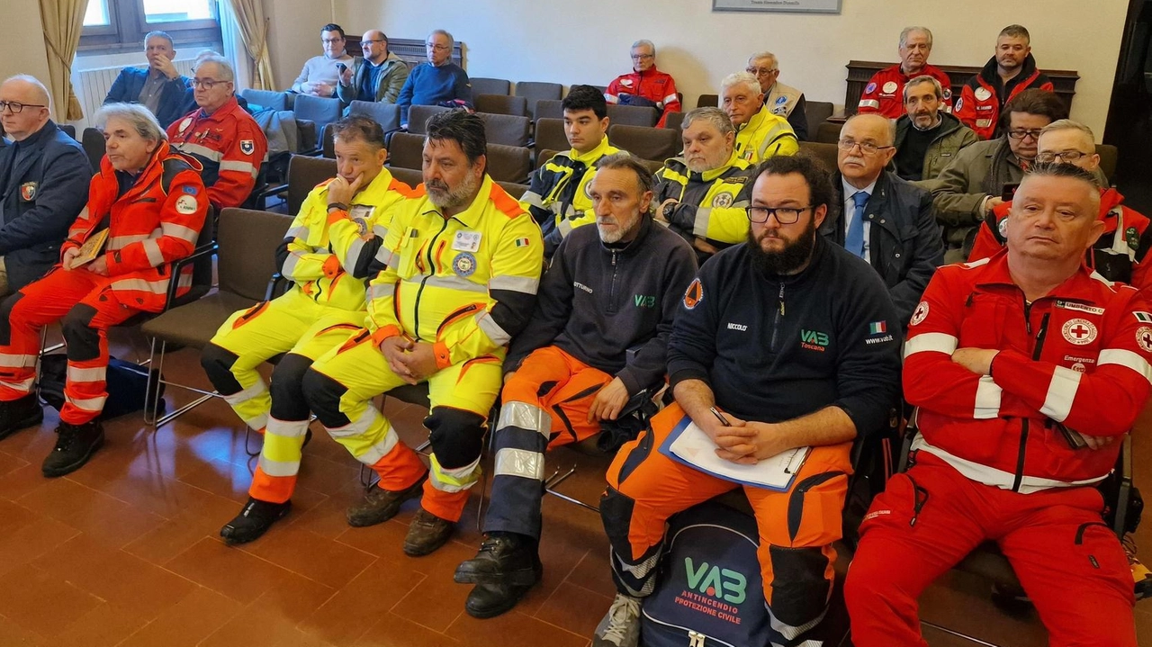 Il Comune sta aggiornando il piano di Protezione civile, così da mettere a disposizione della città un documento in grado di fronteggiare in modo celere e ottimale le situazioni d’emergenza (foto d’archivio) Il Comune sta aggiornando il piano di Protezione civile, così da mettere a disposizione della città un documento in grado di fronteggiare in modo celere e ottimale le situazioni d’emergenza (foto d’archivio)
