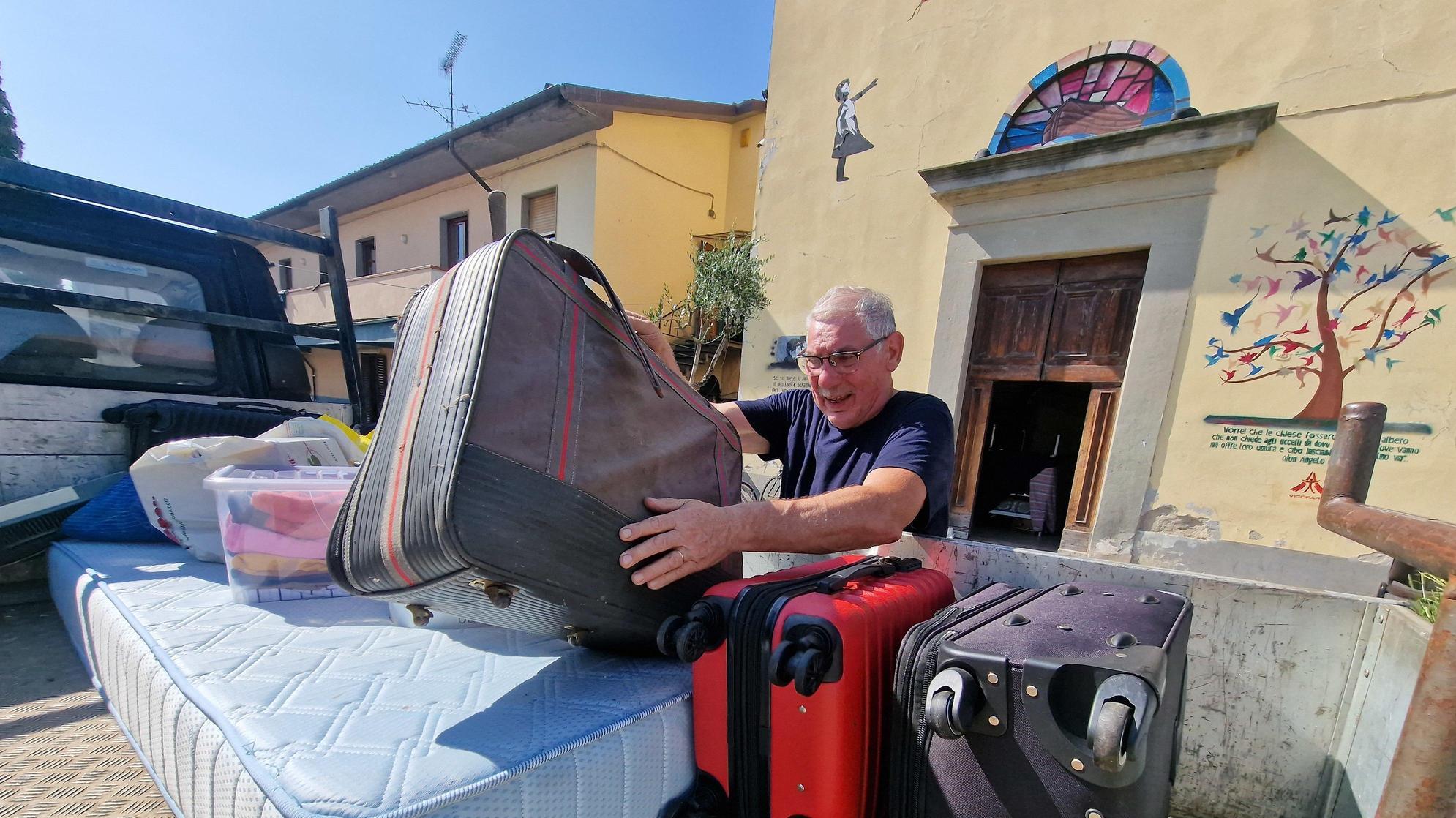 Vicofaro verso la chiusura. Migranti accolti nelle strutture: "Lavoro certosino, ora avanti" Vicofaro verso la chiusura. Migranti accolti nelle strutture: "Lavoro certosino, ora avanti"