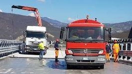 Lavori in corso in autostrada sula Cisa e disagi anche per chi va in treno nella linea fra Parma e la Spezia