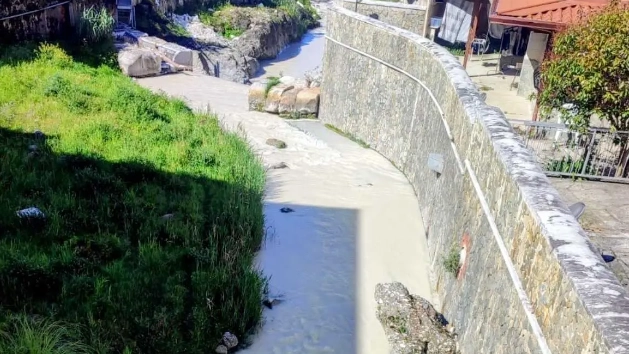 Si rischiano nuove esondazioni per il Carrione. Scatta un nuovo allarme