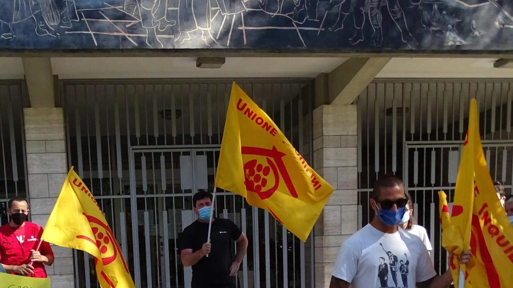 L’Unione Inquilini chiede l’apertura di un tavolo sociale . L’Unione Inquilini chiede l’apertura di un tavolo sociale .