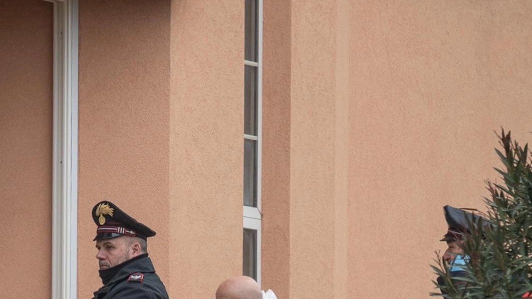 La villetta di via degli Ulivi nella frazione di Gaifana dove si è consumata la tragedia La villetta di via degli Ulivi nella frazione di Gaifana dove si è consumata la tragedia