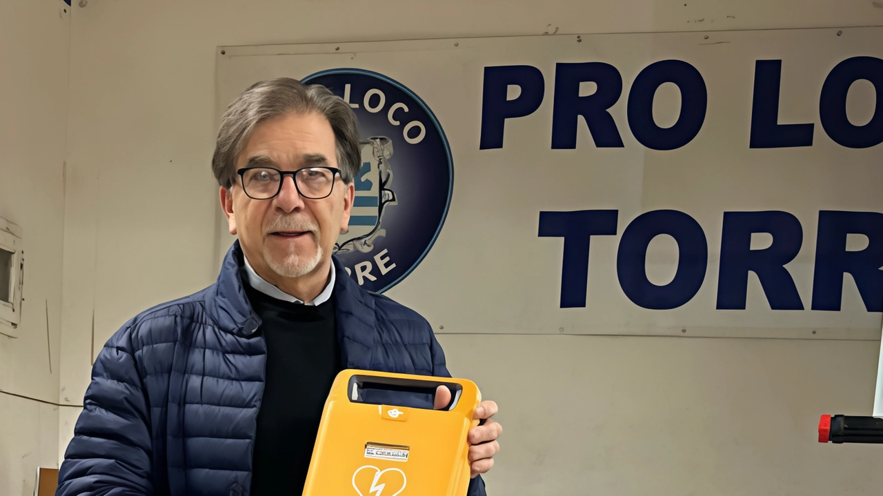 La Pro Loco di Torre organizza corso gratuito su utilizzo defibrillatore. Appuntamento il 8 novembre al circolo di Torre con tecnico specializzato. Attestato valido due anni. La Pro Loco di Torre organizza corso gratuito su utilizzo defibrillatore. Appuntamento il 8 novembre al circolo di Torre con tecnico specializzato. Attestato valido due anni.