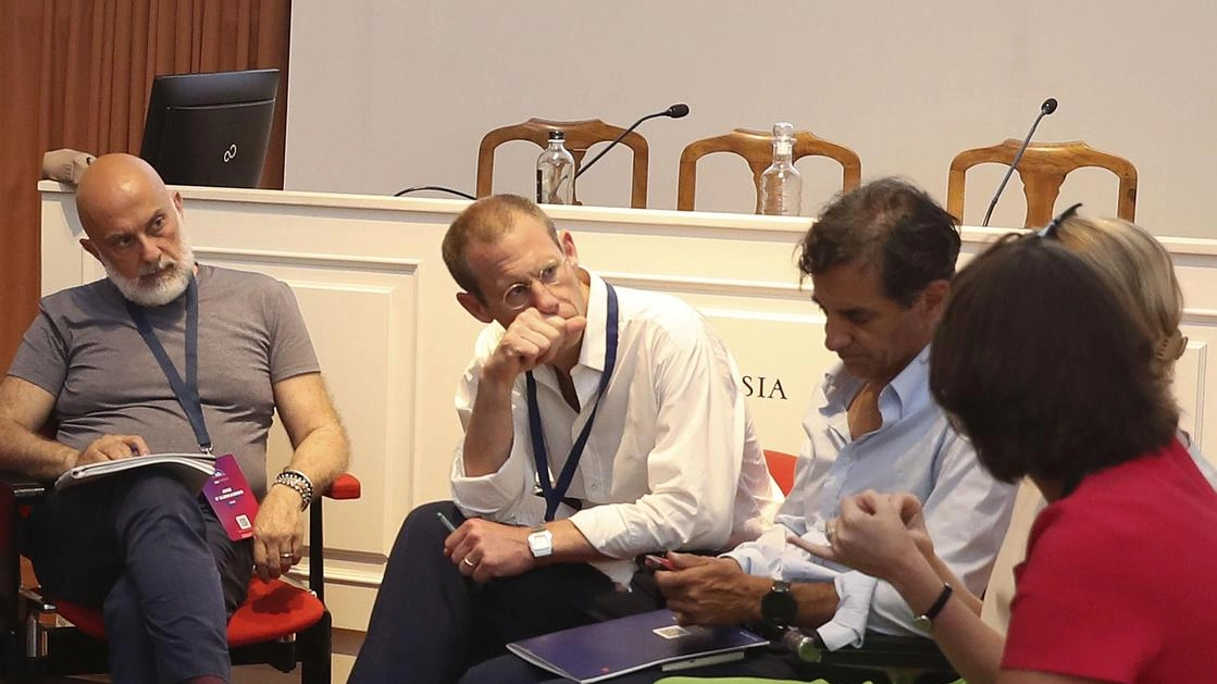 L’ex presidente del Consiglio, tra i padri fondatori dell’Europa, ha parlato a economisti e studenti universitari L’ex presidente del Consiglio, tra i padri fondatori dell’Europa, ha parlato a economisti e studenti universitari