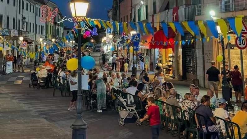Grande successo per tutti gli eventi organizzati all’interno della rassegna del Luglio Altopascese, compresa la cena della Misericordia Grande successo per tutti gli eventi organizzati all’interno della rassegna del Luglio Altopascese, compresa la cena della Misericordia