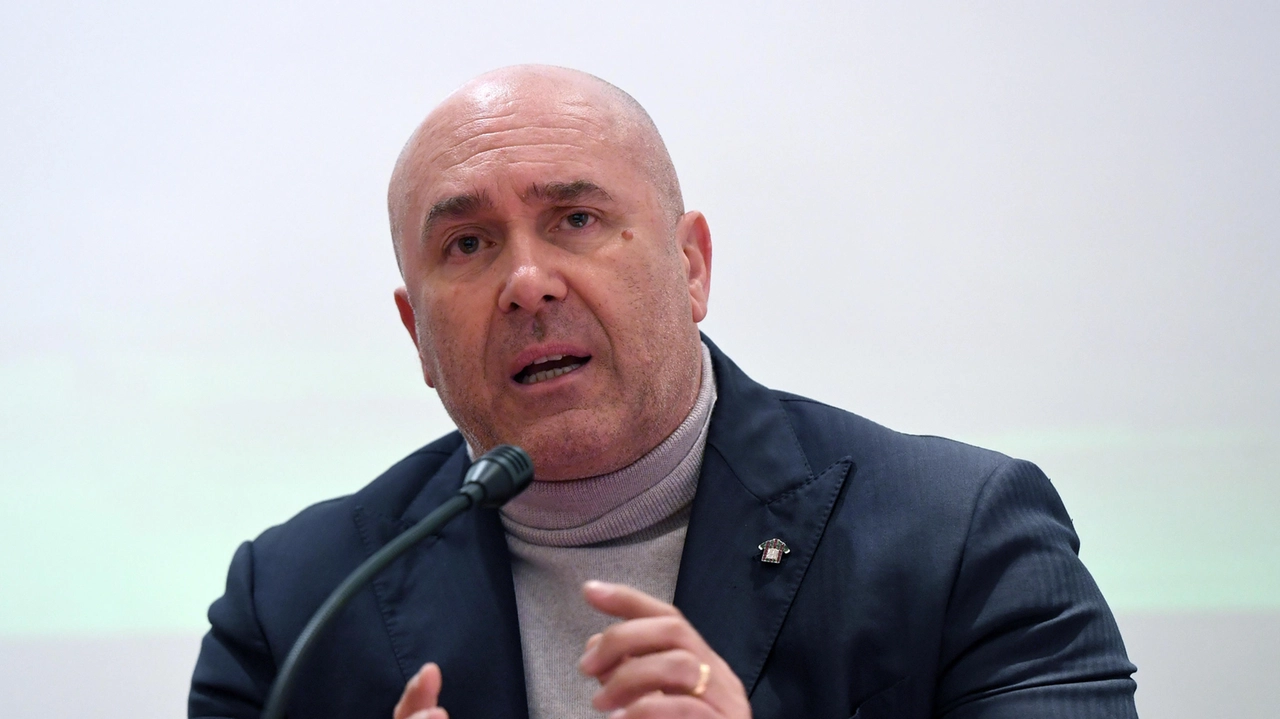 Sterfano Bandecchi (foto Ansa) Sterfano Bandecchi (foto Ansa)