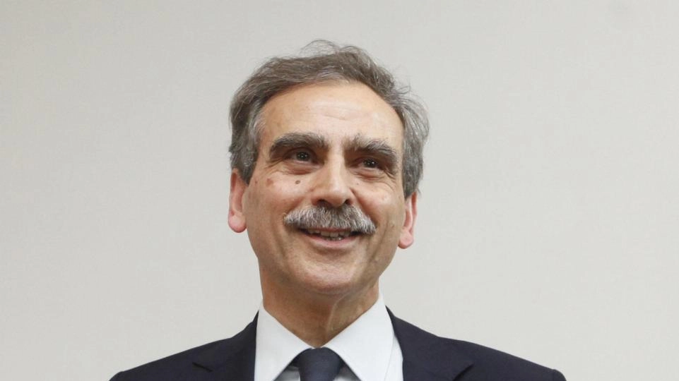 La mossa di Mediobanca con l’ops lanciata ieri su Banca Generali rafforza la valenza industriale dell’offerta di pubblico... La mossa di Mediobanca con l’ops lanciata ieri su Banca Generali rafforza la valenza industriale dell’offerta di pubblico...