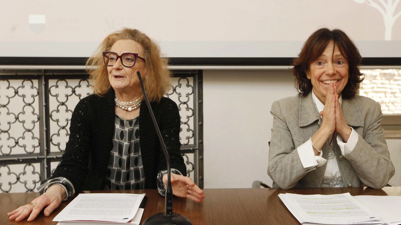 Il sindaco Nicoletta Fabio e l’assessore al turismo Vanna Giunti